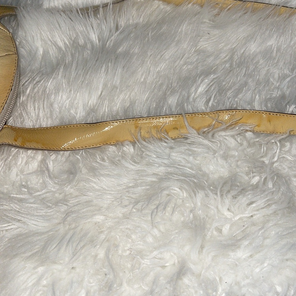 Bottega Veneta Semisphere Shoulder-bag in Camel GUC - Picture 6 of 16